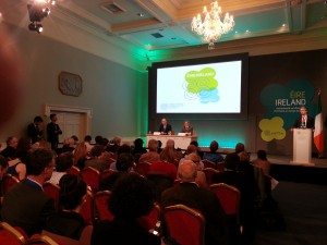 Rueda de prensa final del comisario.